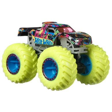 Машинка-внедорожник Monster Trucks Hot Wheels 1:64 "Светящиеся в темноте" HCB50